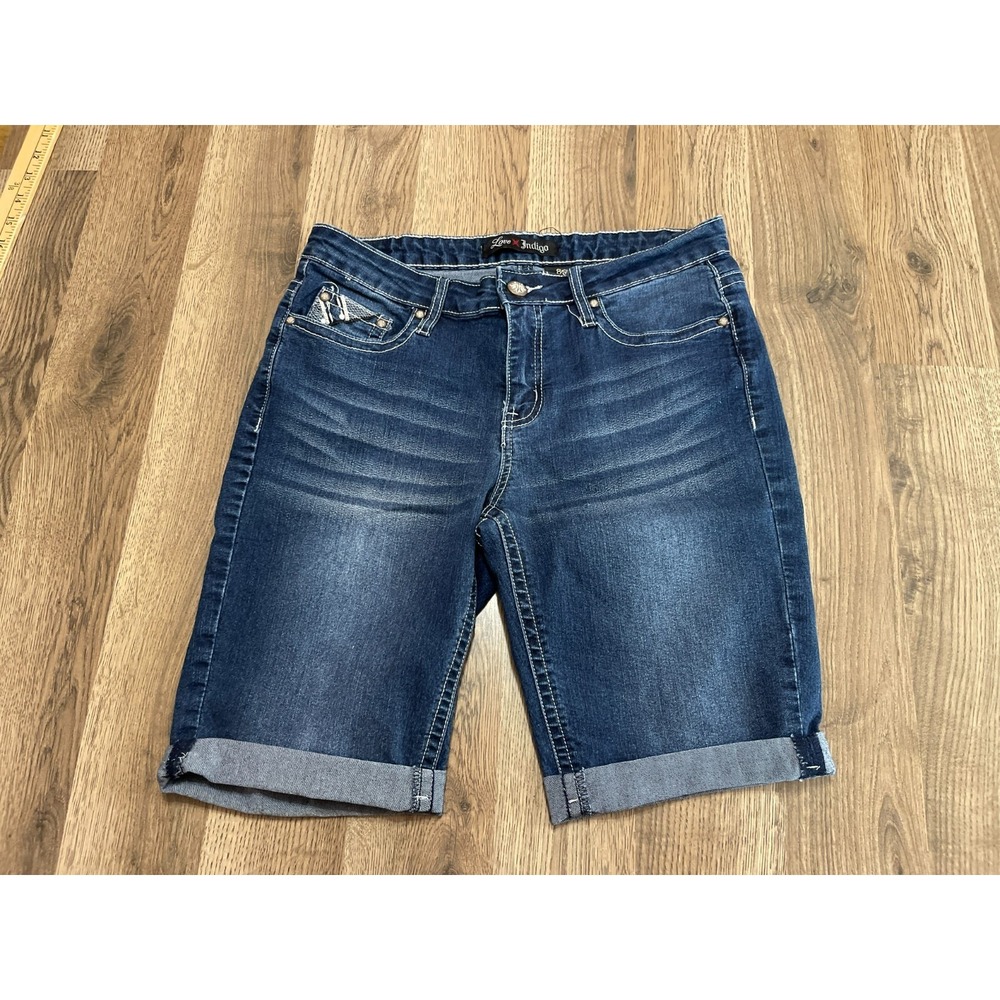 Love Indigo Shorts, Women's Size 8, Blue, Denim, Pockets, Bermuda